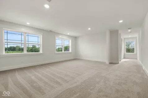 8905 Whitestown Road Zionsville IN 46077