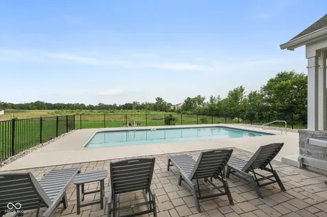 8905 Whitestown Road Zionsville IN 46077