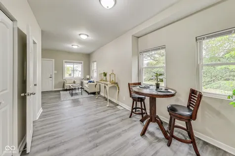 2820 Indianapolis Avenue Indianapolis IN 46208