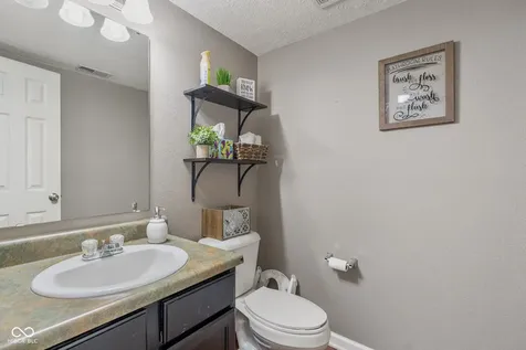 10044 Three Star Court Avon IN 46123