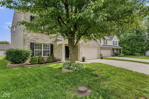 10044 Three Star Court Avon IN 46123