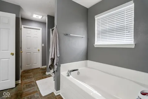 10044 Three Star Court Avon IN 46123