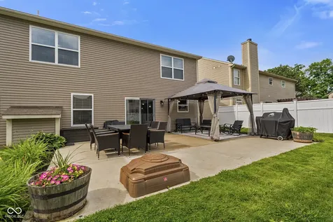 10044 Three Star Court Avon IN 46123