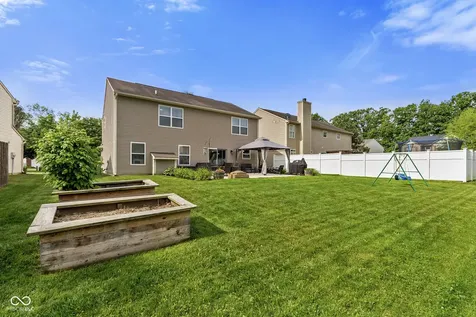 10044 Three Star Court Avon IN 46123
