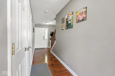 10044 Three Star Court Avon IN 46123