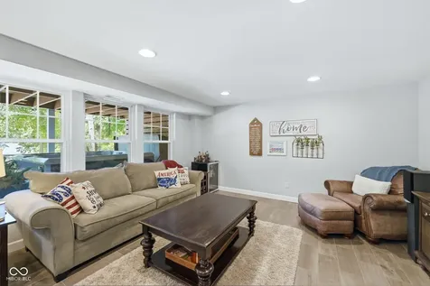 7573 Hummingbird Drive Nineveh IN 46164