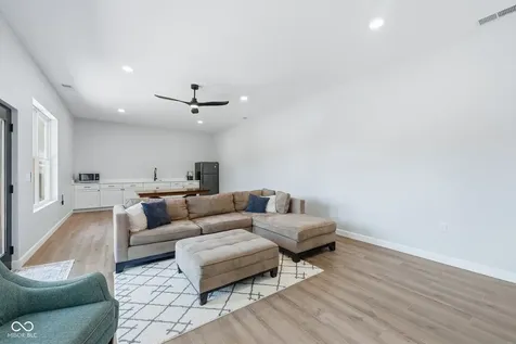7573 Hummingbird Drive Nineveh IN 46164