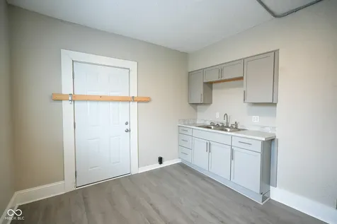 2343 E Adams Street Indianapolis IN 46218