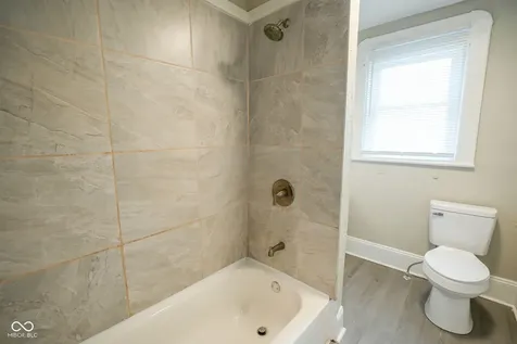 2343 E Adams Street Indianapolis IN 46218