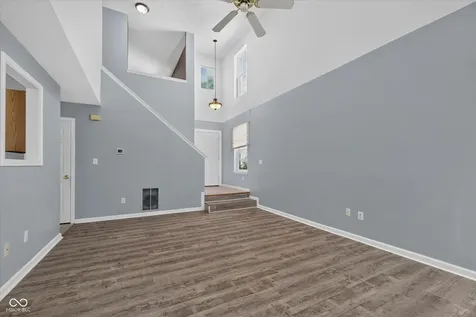 1852 Misty Lake Drive Indianapolis IN 46260