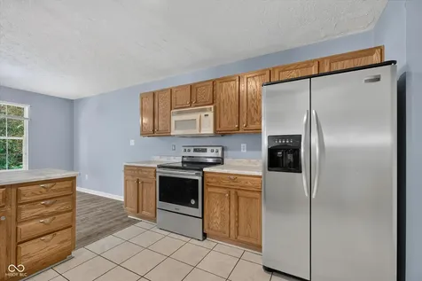 1852 Misty Lake Drive Indianapolis IN 46260