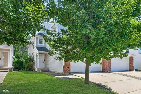 1852 Misty Lake Drive Indianapolis IN 46260