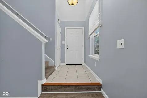 1852 Misty Lake Drive Indianapolis IN 46260