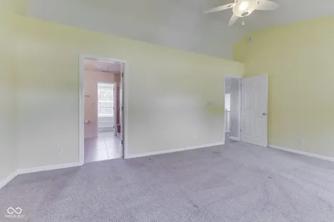 2942 Coles Creek Lane Indianapolis IN 46217