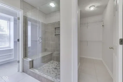 2942 Coles Creek Lane Indianapolis IN 46217