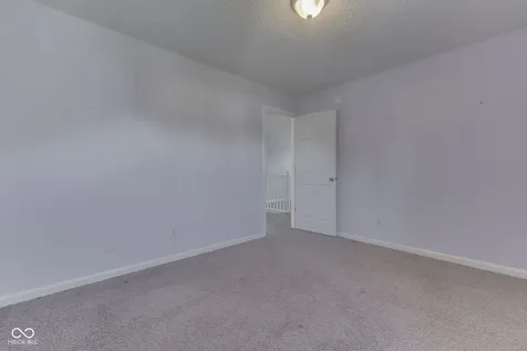 2942 Coles Creek Lane Indianapolis IN 46217