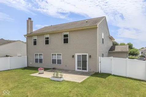 2942 Coles Creek Lane Indianapolis IN 46217