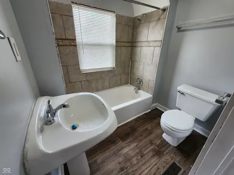 2007 Westview Drive Indianapolis IN 46221