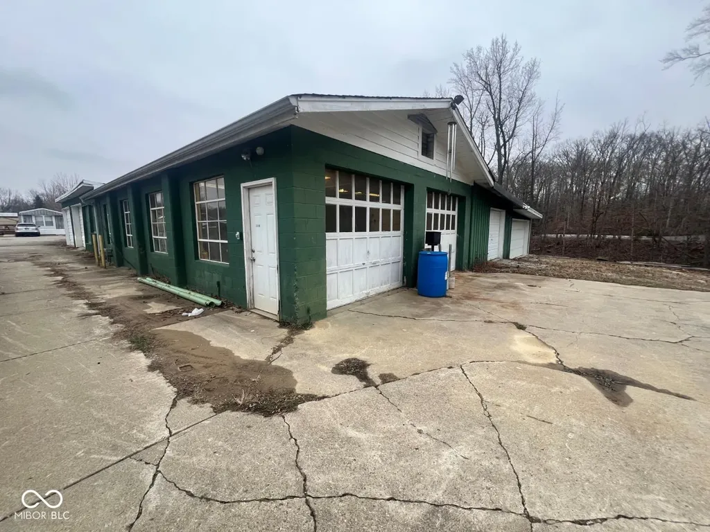 1121 State Road 46 W Batesville IN 47006