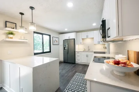 11507 Hartford Lane Fishers IN 46038
