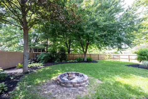 11507 Hartford Lane Fishers IN 46038
