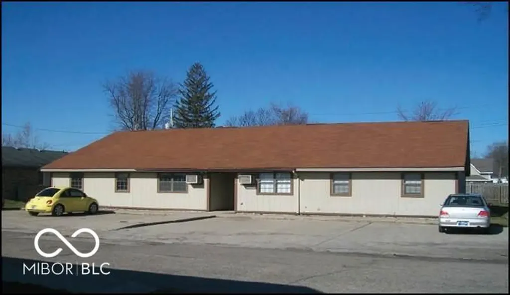 330 N Clark Unit C Street Lebanon IN 46052