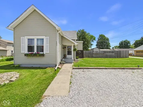 505 N 13th Street Elwood IN 46036