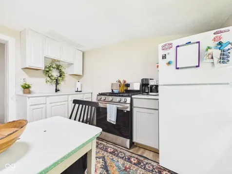 505 N 13th Street Elwood IN 46036