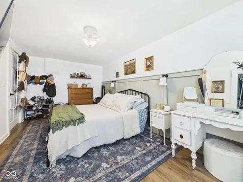 505 N 13th Street Elwood IN 46036