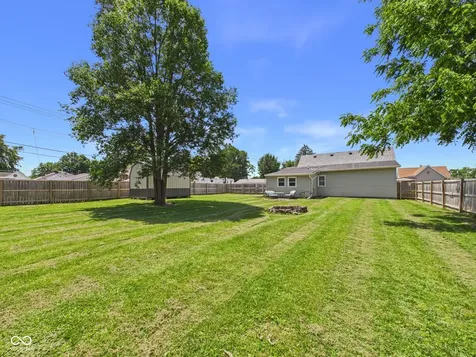 505 N 13th Street Elwood IN 46036