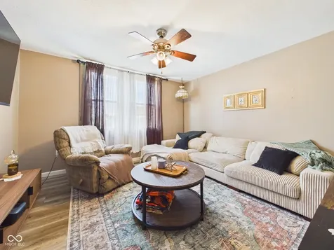 505 N 13th Street Elwood IN 46036