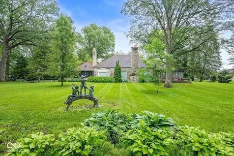 517 S Elliott Acres Drive Muncie IN 47302