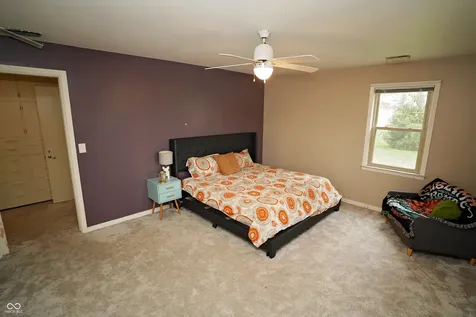 517 S Elliott Acres Drive Muncie IN 47302