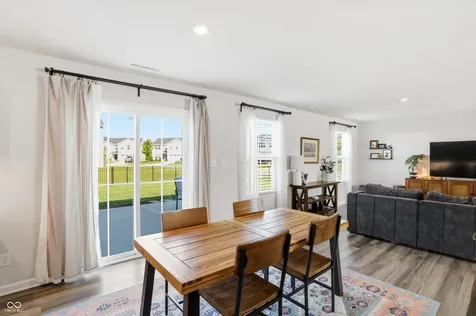 9860 Oakmont East Drive Pendleton IN 46064