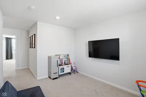 9860 Oakmont East Drive Pendleton IN 46064