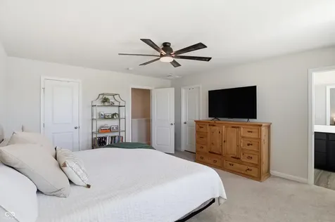 9860 Oakmont East Drive Pendleton IN 46064