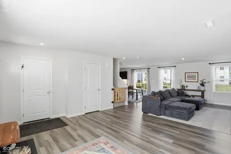 9860 Oakmont East Drive Pendleton IN 46064