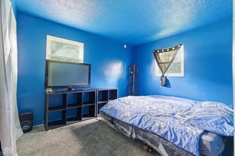 2610 Caroline Avenue Indianapolis IN 46218