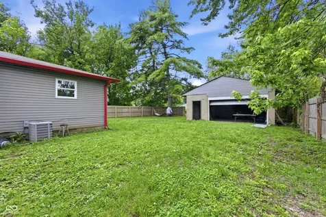 2610 Caroline Avenue Indianapolis IN 46218