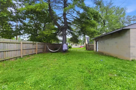 2610 Caroline Avenue Indianapolis IN 46218