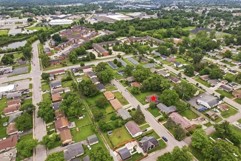 2610 Caroline Avenue Indianapolis IN 46218