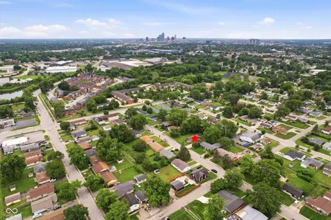 2610 Caroline Avenue Indianapolis IN 46218