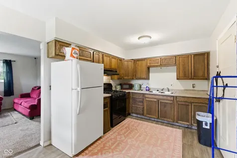2610 Caroline Avenue Indianapolis IN 46218