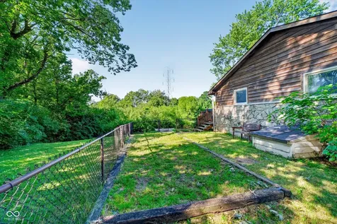 3815 E Hanna Avenue Indianapolis IN 46237