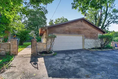 3815 E Hanna Avenue Indianapolis IN 46237