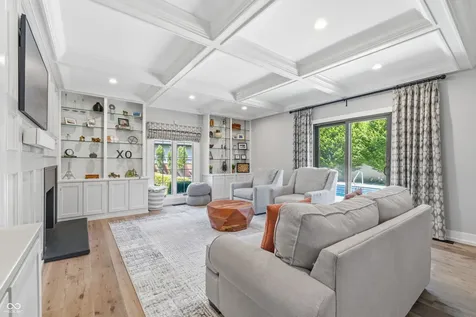 110 Mcclellan Road Greenfield IN 46140