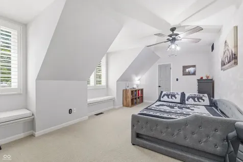 110 Mcclellan Road Greenfield IN 46140