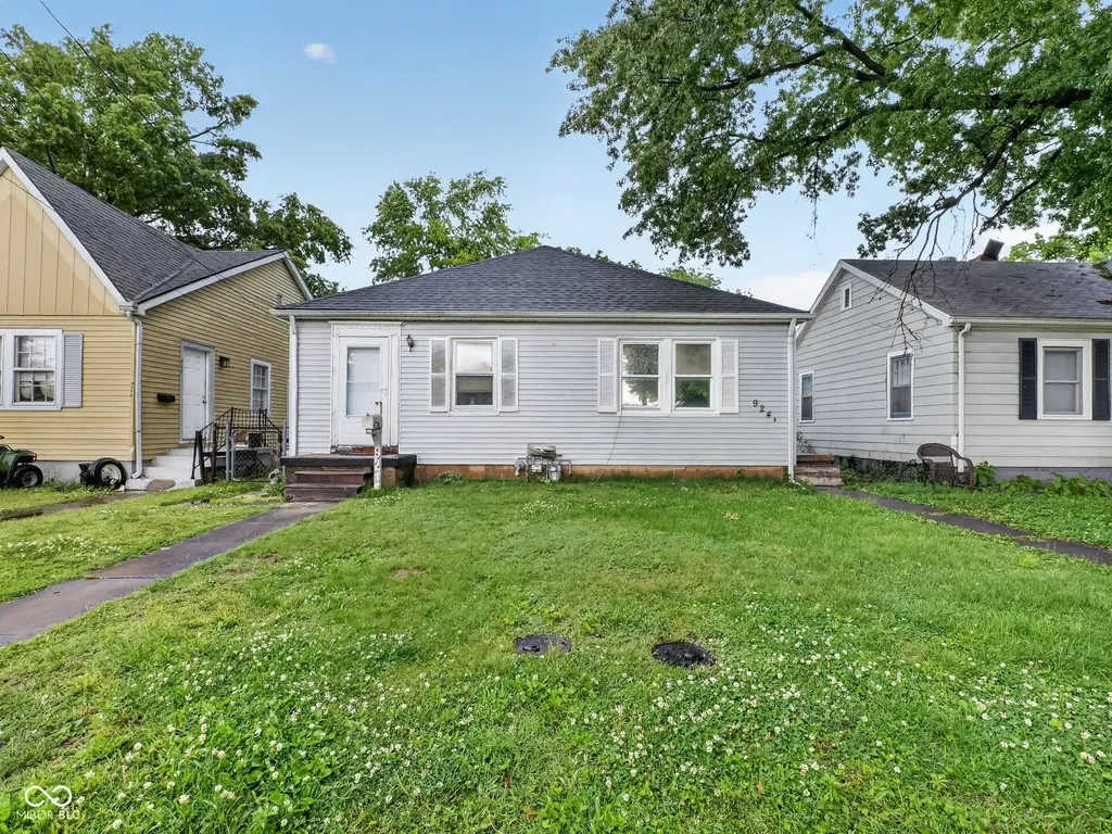 924 Negley Avenue Evansville IN 47711