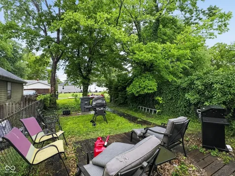 924 Negley Avenue Evansville IN 47711