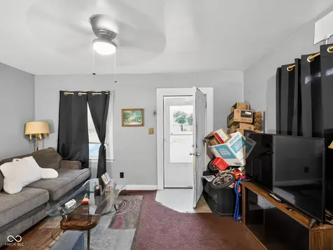 924 Negley Avenue Evansville IN 47711